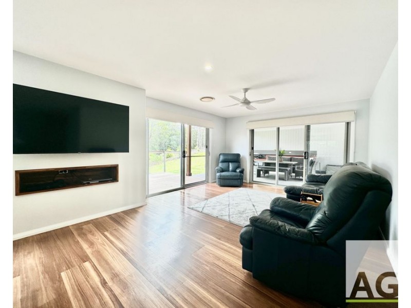 9 The Fairway, Tallwoods Village NSW 2430