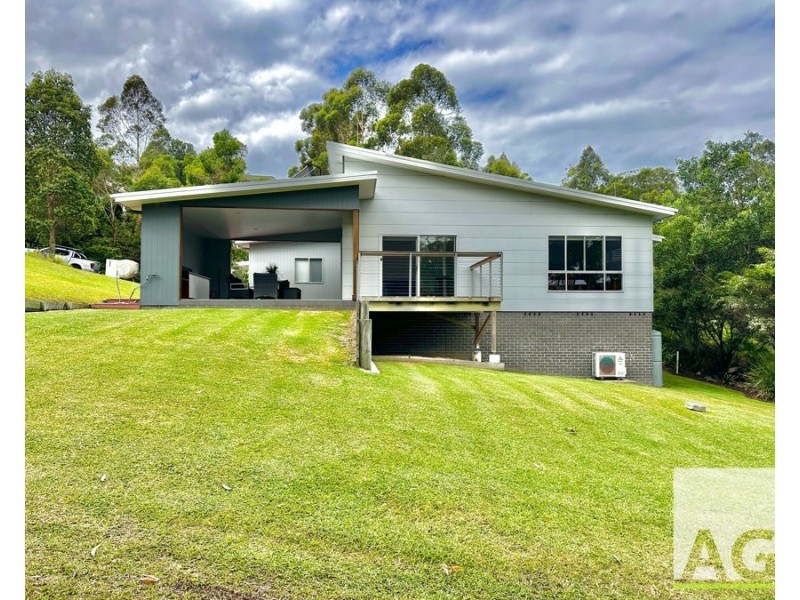 9 The Fairway, Tallwoods Village NSW 2430