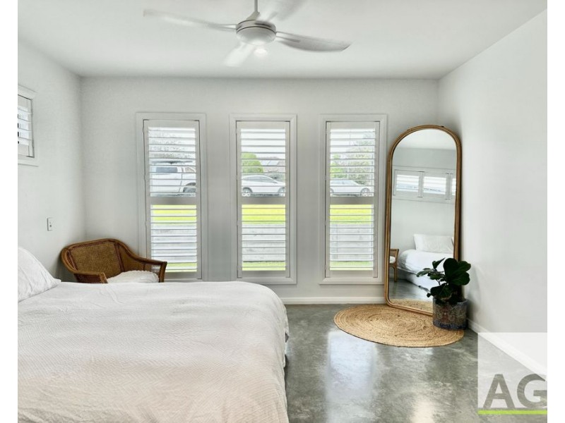 19 Greenview Drive, Black Head NSW 2430