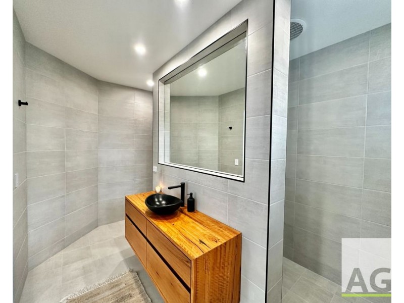 19 Greenview Drive, Black Head NSW 2430