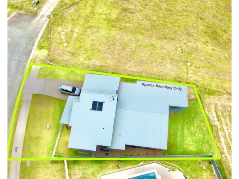 19 Greenview Drive, Black Head NSW 2430