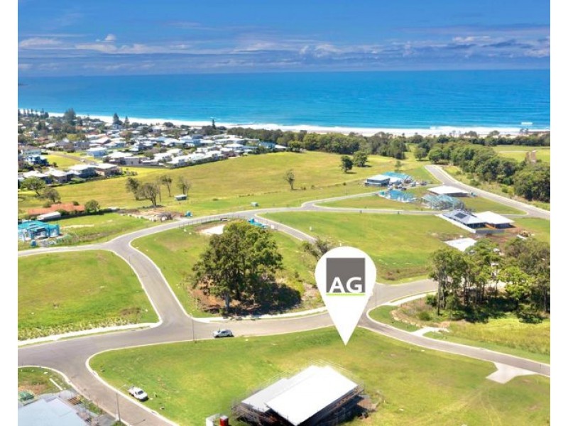 41 Silk Crescent, Diamond Beach NSW 2430
