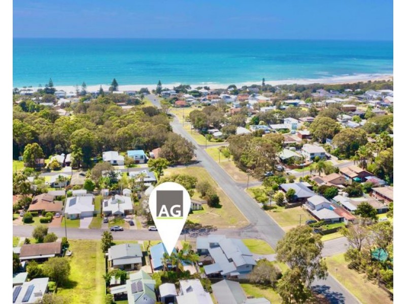 4 Saltwater Cres, Diamond Beach NSW 2430