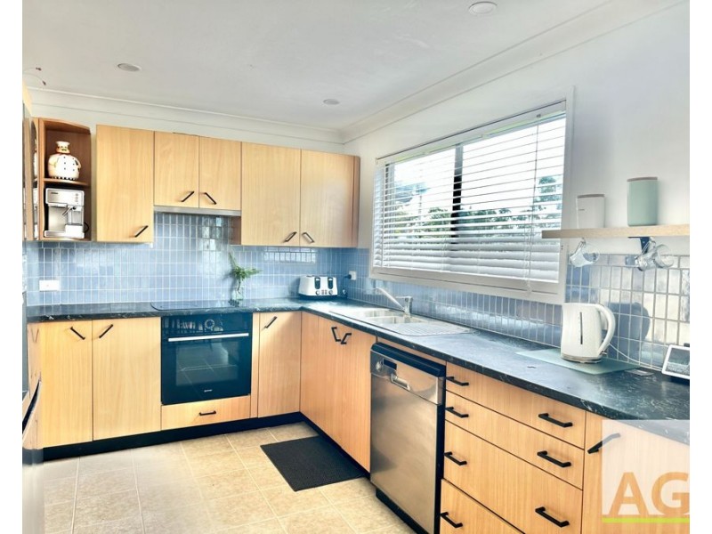 4 Saltwater Cres, Diamond Beach NSW 2430