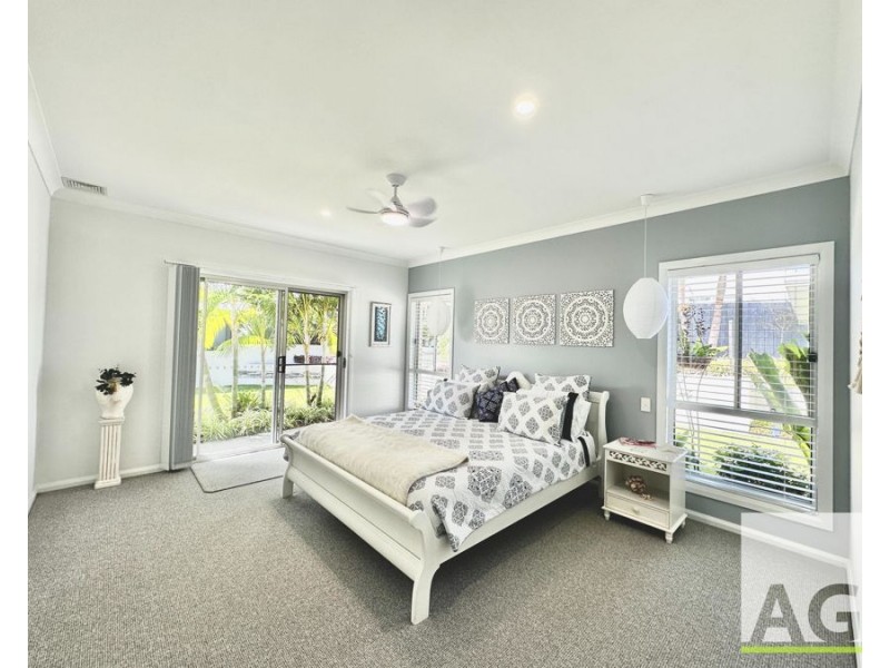 18 Noosa Crescent, Red Head NSW 2430
