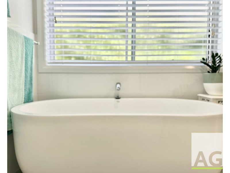 18 Noosa Crescent, Red Head NSW 2430