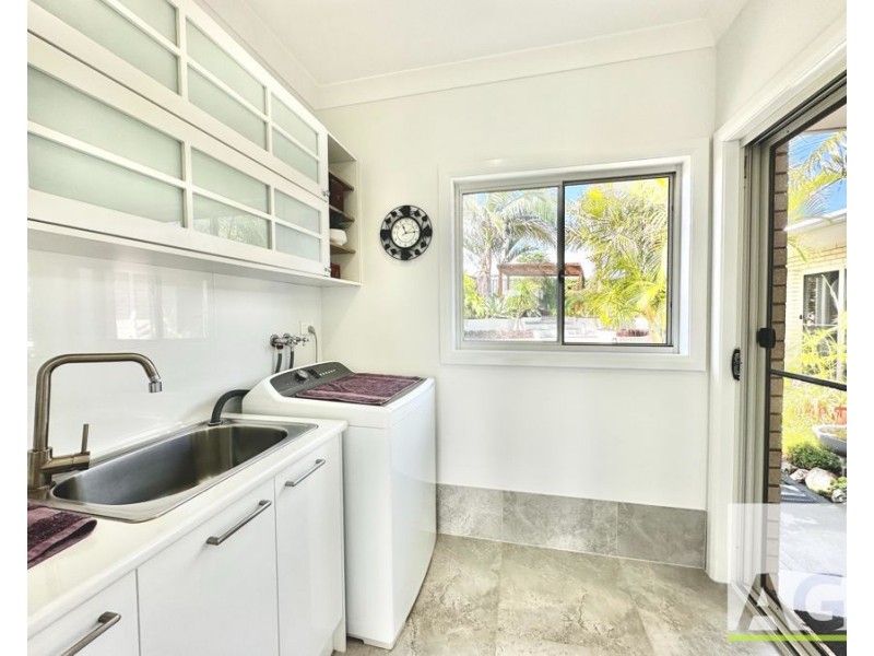 18 Noosa Crescent, Red Head NSW 2430