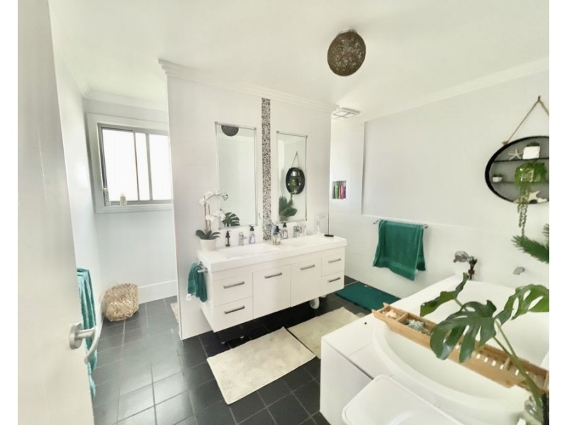 20 Cottesloe Cct, Red Head NSW 2430