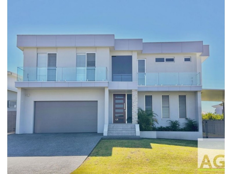 30 Emerald Drive, Diamond Beach NSW 2430