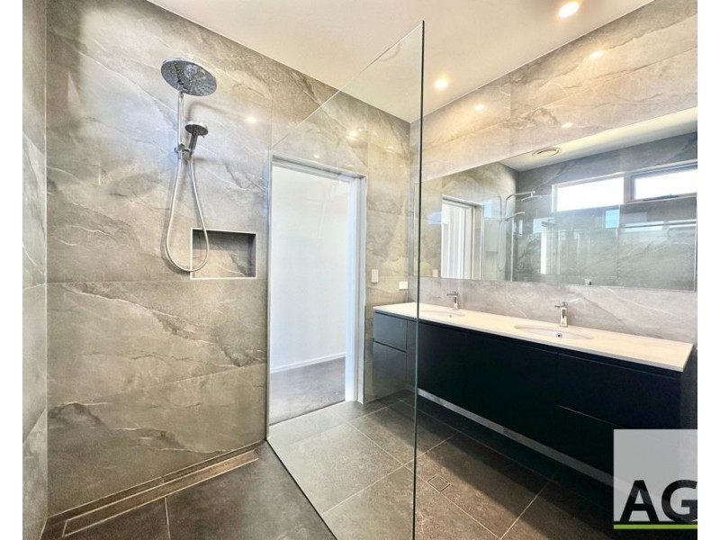30 Emerald Drive, Diamond Beach NSW 2430
