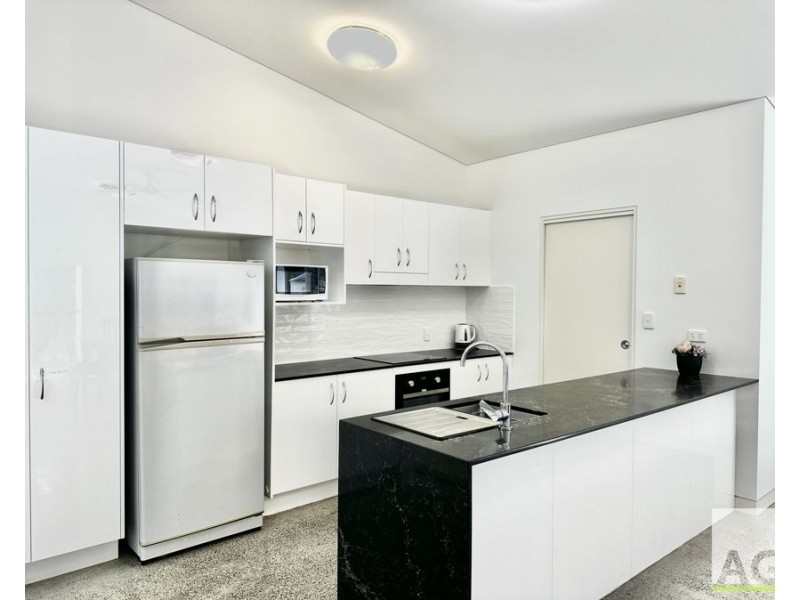 1 Bloodwood Place, Black Head NSW 2430