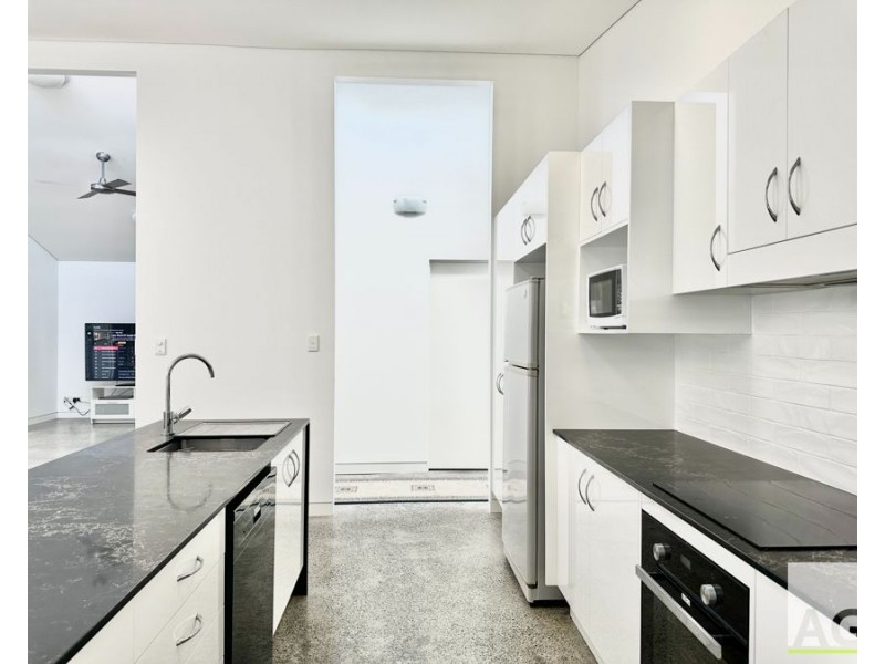 1 Bloodwood Place, Black Head NSW 2430