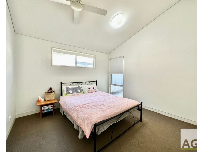 1 Bloodwood Place, Black Head NSW 2430