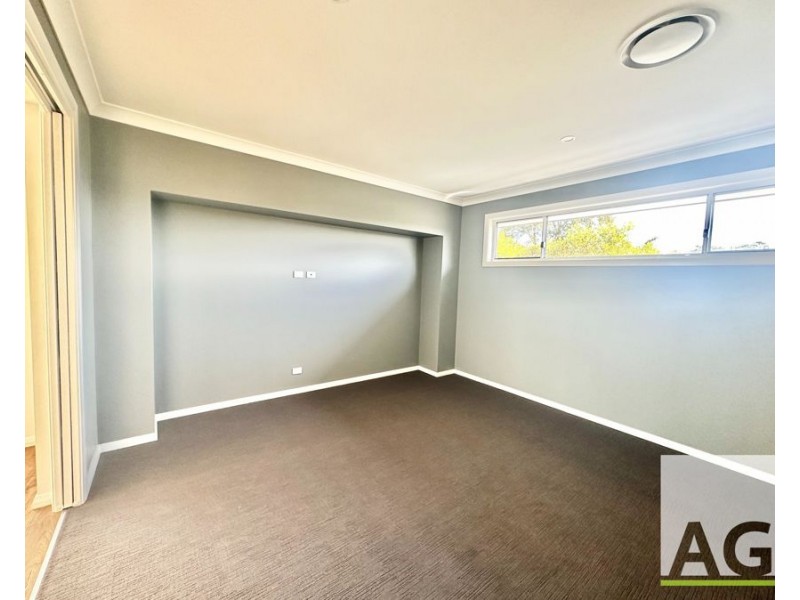 4 Seaside Place, Diamond Beach NSW 2430