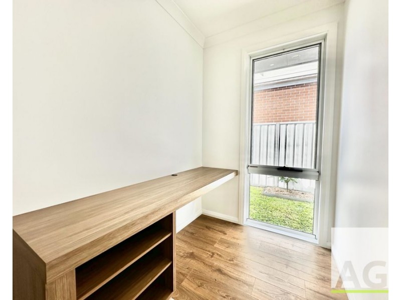 4 Seaside Place, Diamond Beach NSW 2430