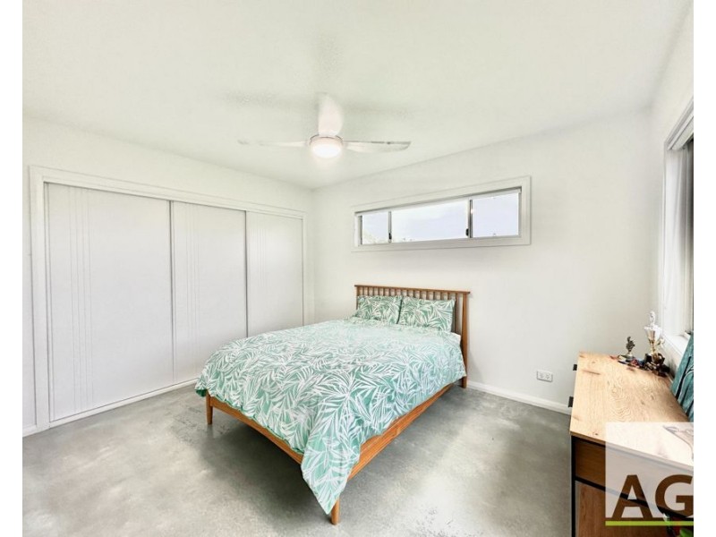 19 Greenview Drive, Black Head NSW 2430