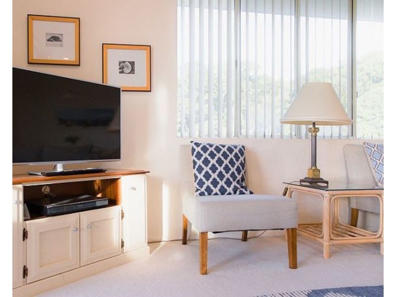 2/12 High Street, Black Head NSW 2430
