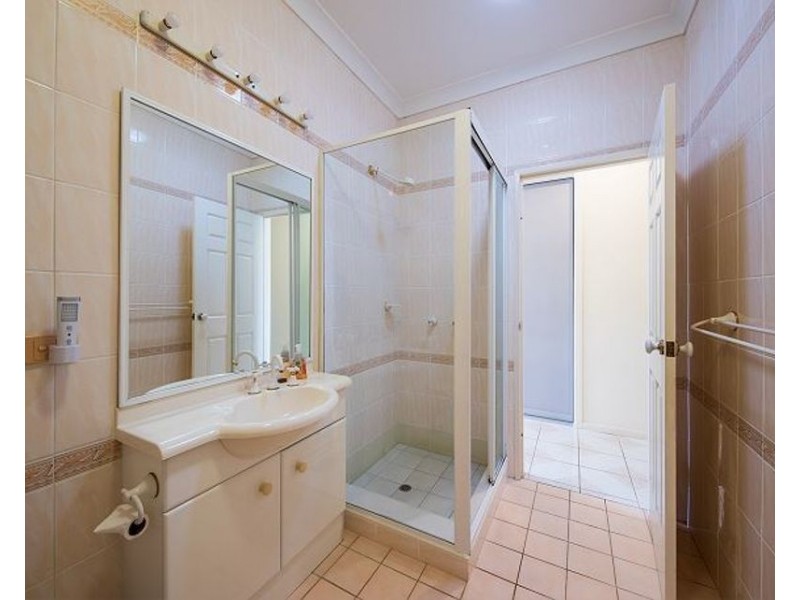 2/12 High Street, Black Head NSW 2430