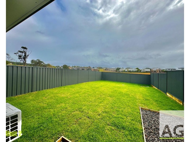 13 Jade Crescent, Diamond Beach NSW 2430