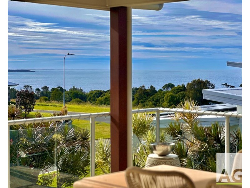 26 Torquay Circuit, Red Head NSW 2430