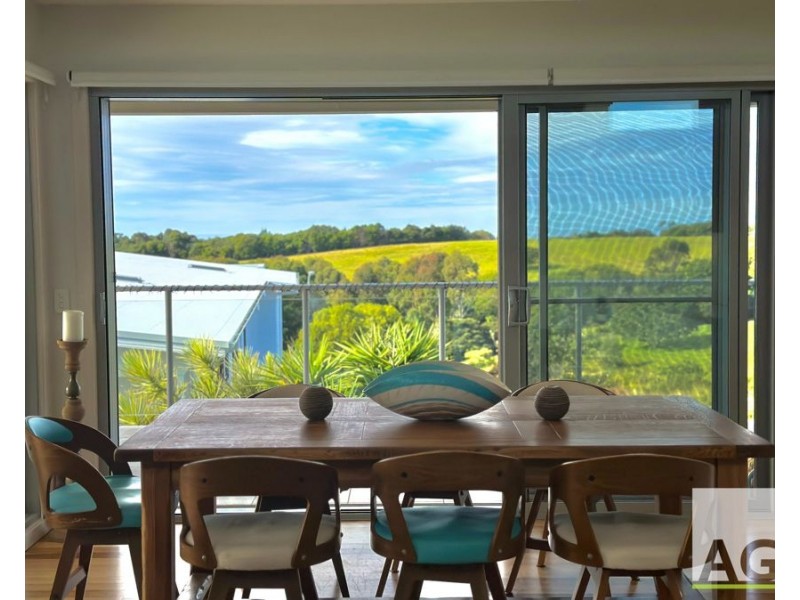 26 Torquay Circuit, Red Head NSW 2430