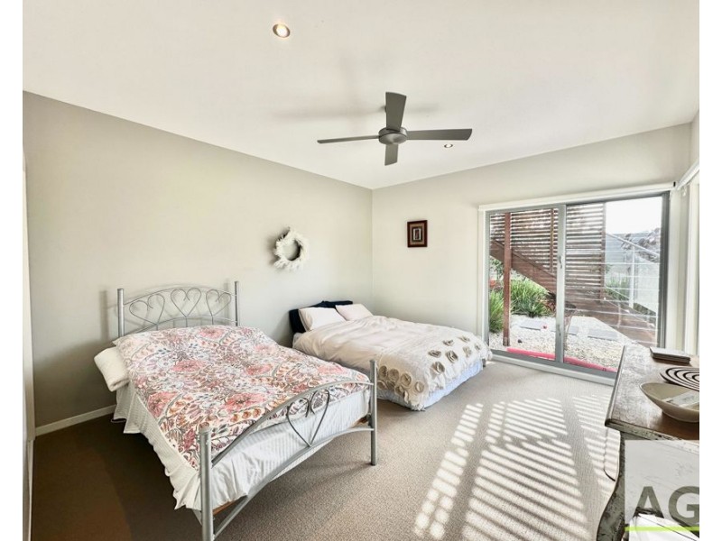 26 Torquay Circuit, Red Head NSW 2430