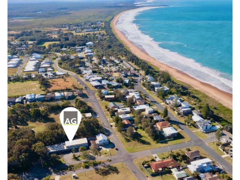 20 Diamond Drive, Diamond Beach NSW 2430