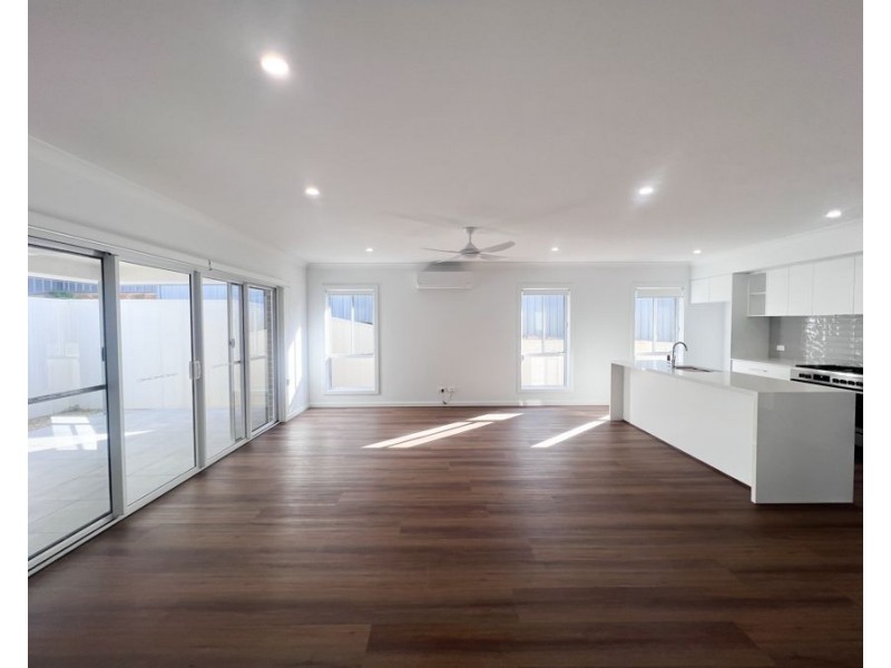 48 Kentia Drive, Forster NSW 2428