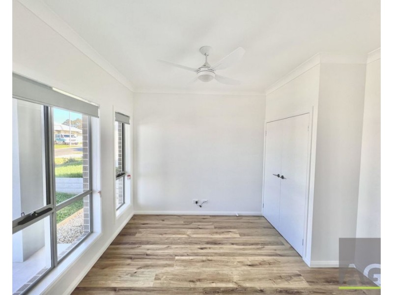 12 Neptune Avenue, Forster NSW 2428