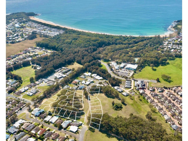 Seabreeze Parade, Black Head NSW 2430