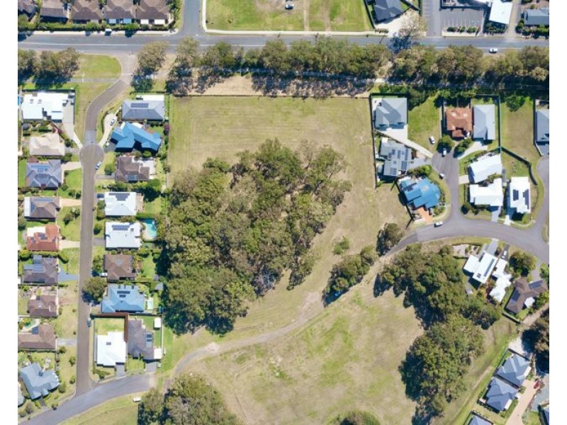 Seabreeze Parade, Black Head NSW 2430