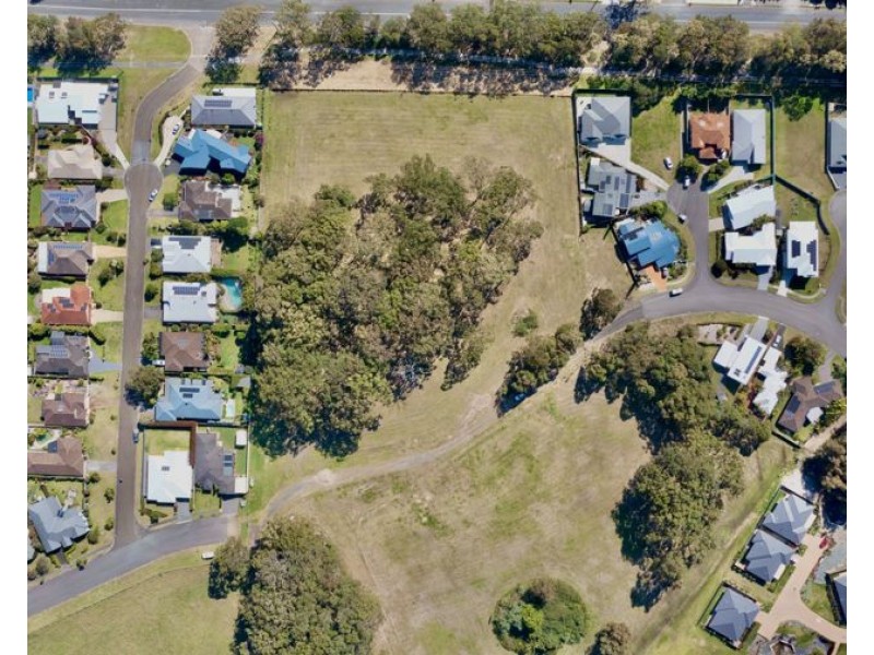 Seabreeze Parade, Black Head NSW 2430