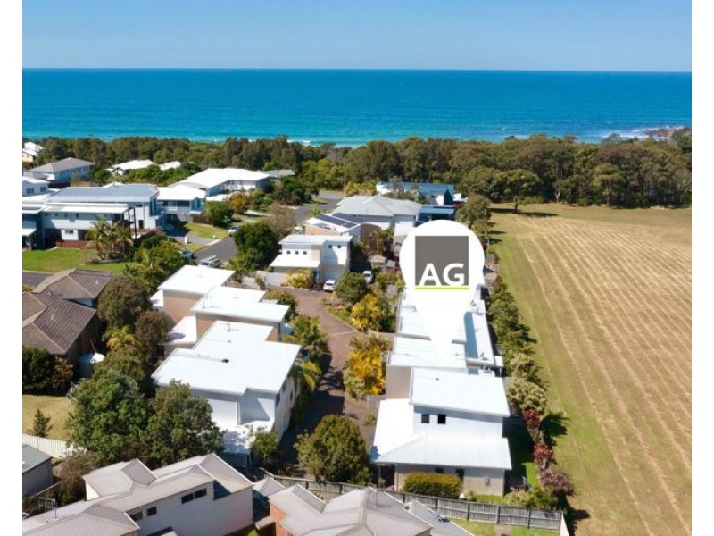 6/33-37 Emerald Drive, Diamond Beach NSW 2430