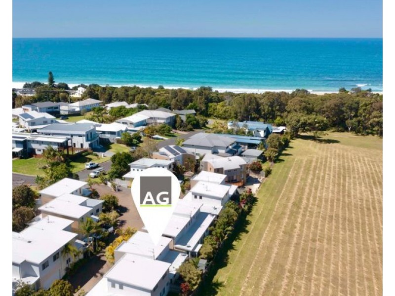 6/33-37 Emerald Drive, Diamond Beach NSW 2430