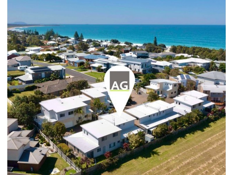 6/33-37 Emerald Drive, Diamond Beach NSW 2430