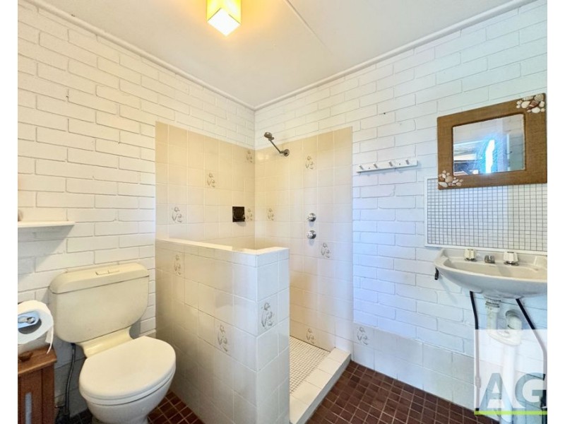 25 Kiwarrak Dr, Rainbow Flat NSW 2430
