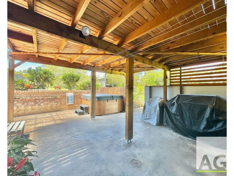 25 Kiwarrak Dr, Rainbow Flat NSW 2430