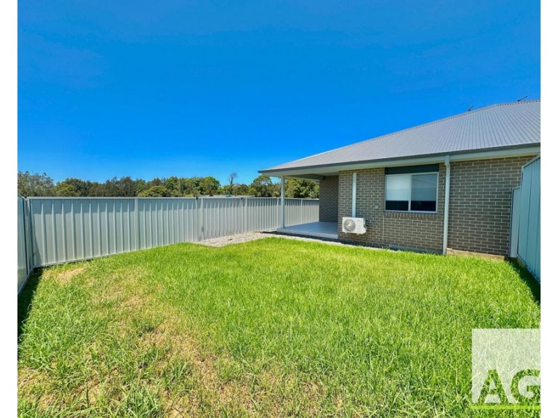 1/49 Golden Drive, Diamond Beach NSW 2430