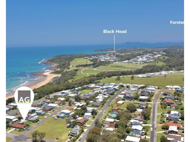 17 Anniversary Drive, Diamond Beach NSW 2430