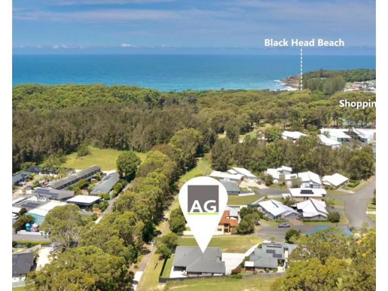 6 Lillypilly Court, Black Head NSW 2430