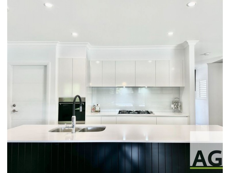 6 Lillypilly Court, Black Head NSW 2430