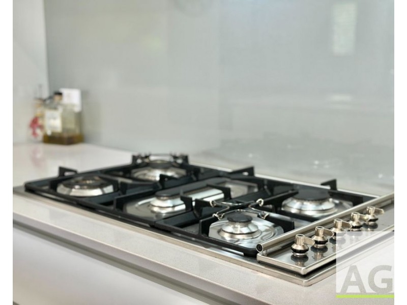 6 Lillypilly Court, Black Head NSW 2430