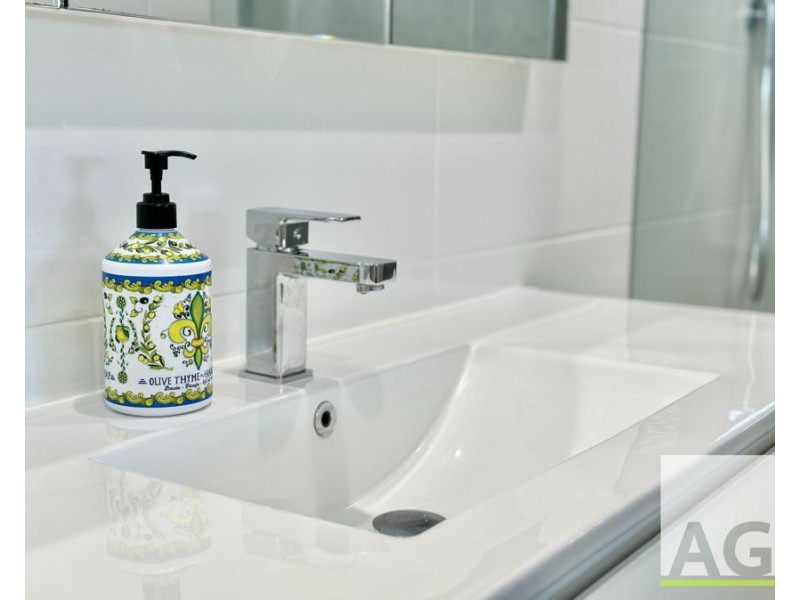 6 Lillypilly Court, Black Head NSW 2430