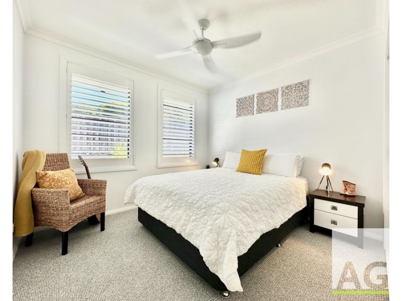 6 Lillypilly Court, Black Head NSW 2430