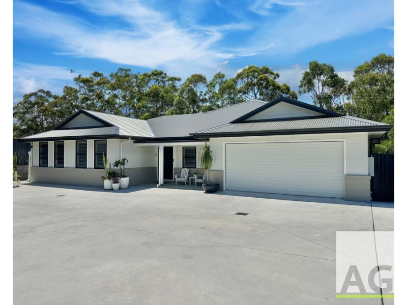 6 Lillypilly Court, Black Head NSW 2430