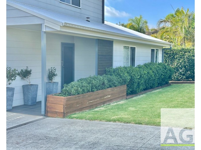 22 Seaview Street, Diamond Beach NSW 2430