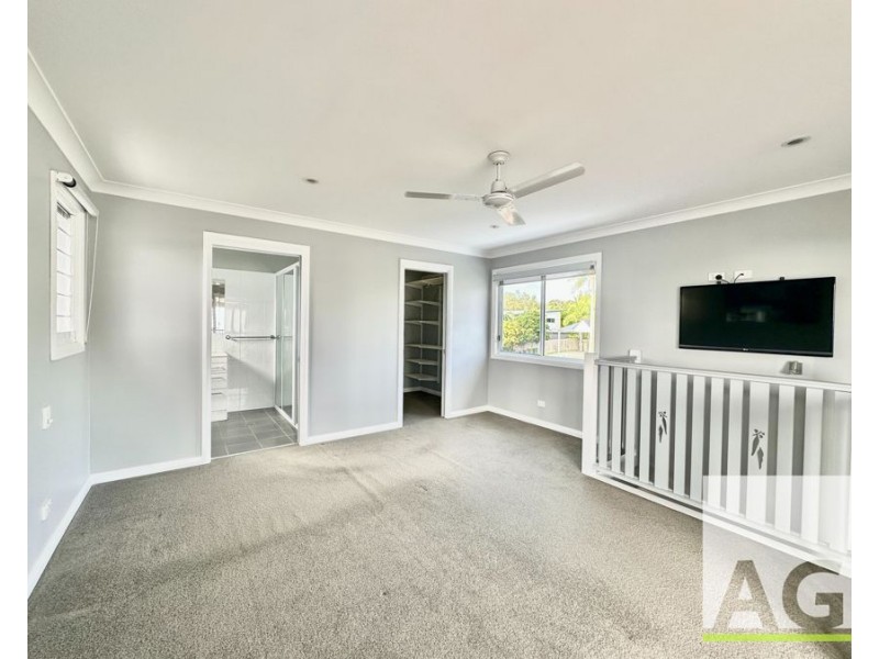 22 Seaview Street, Diamond Beach NSW 2430