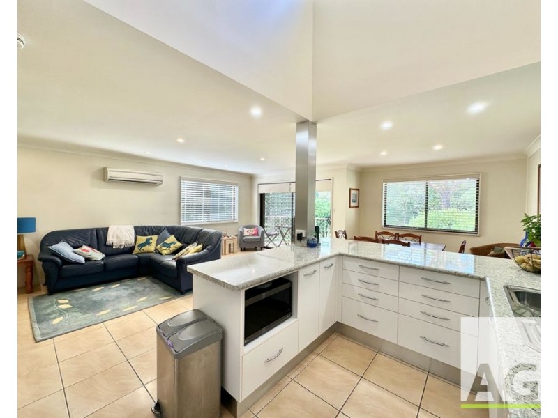 3/1 Surfview Avenue, Black Head NSW 2430