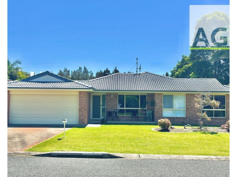 1/1 Lucas Court, Black Head NSW 2430