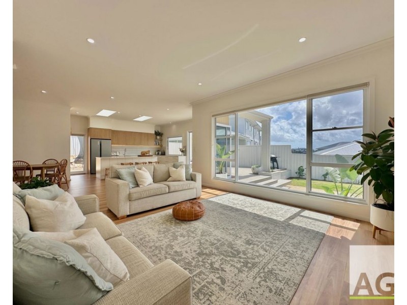 21 Ivory Street, Diamond Beach NSW 2430